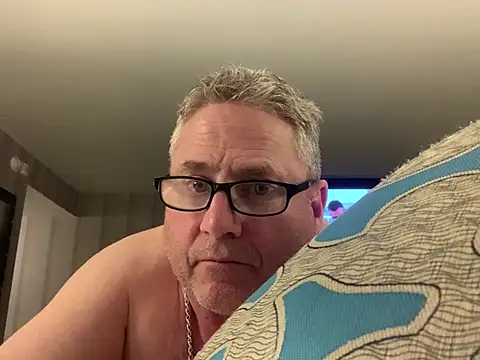 iwantutocum1X online show from 05-31-26, 08:10