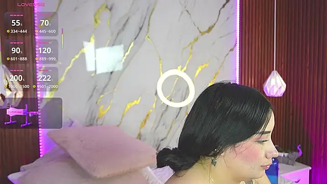 haylie  online show from 02-28-25, 03:37