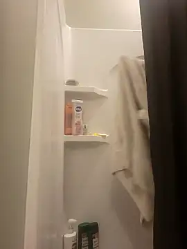 Snapshot of lofibunni chatting on 01-07-26, 07:05 lofibunni online show from 01-07-26, 07:05