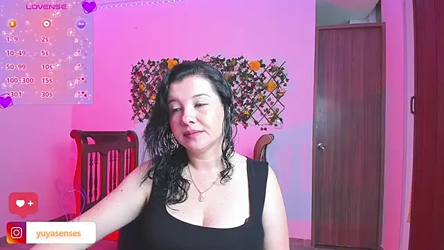 Snapshot of yuya_ss chatting on 10-14-25, 03:13 yuya ss online show from 10-14-25, 03:13