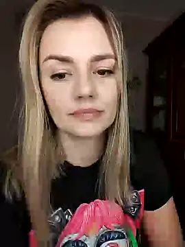 KrissSexi online show from 03-06-25, 04:28