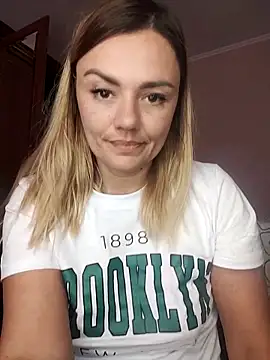 KrissSexi online show from 10-05-25, 11:08