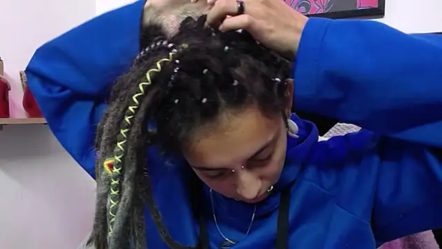 Snapshot of ORIANNA_BODMOD chatting on 12-04-24, 03:10 ORIANNA BODMOD online show from 12-04-24, 03:10