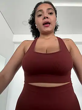 Mariecurl online show from 01-26-25, 02:08