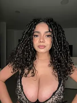 Mariecurl online show from 06-18-26, 11:53