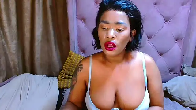 AFRICANGODDESSXXX online show from 07-15-26, 09:53