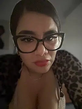 Insane Issa online show from 02-28-25, 09:55