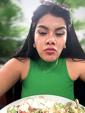 Insane Issa online show from 12-20-25, 07:10