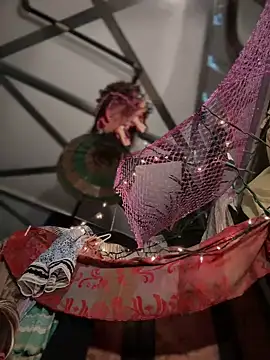 SummerBlueMoon online show from 10-18-25, 09:15