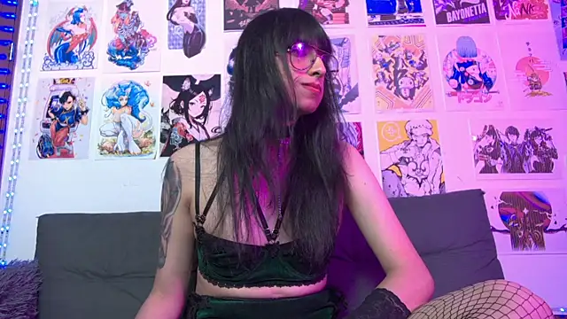 snowblack  online show from 02-12-25, 12:37