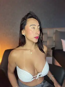 lena banks online show from 06-18-26, 10:14