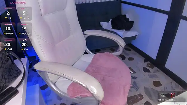 LunaBaker-1 online show from 03-28-26, 05:07