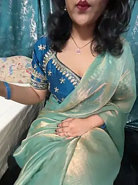 Snapshot of LuscousPussy chatting on 03-03-26, 06:25 LuscousPussy online show from 03-03-26, 06:25