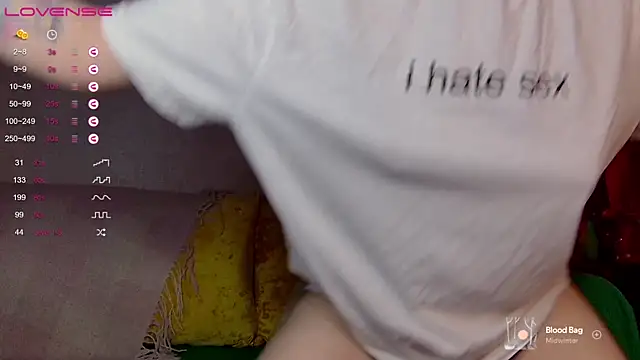 Snapshot of IttyKitty chatting on 05-21-26, 11:45 IttyKitty online show from 05-21-26, 11:45