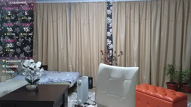 Snapshot of LybovNTV chatting on 03-09-25, 11:03 LybovNTV online show from 03-09-25, 11:03