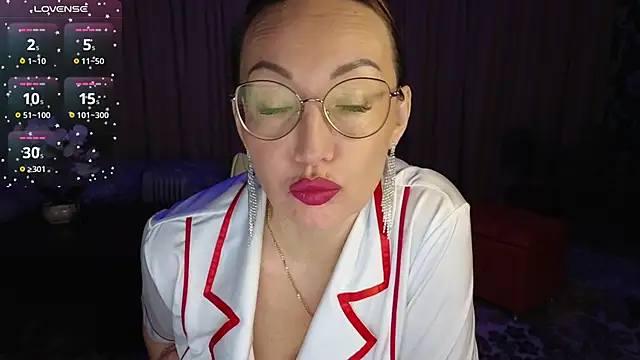 Snapshot of LybovNTV chatting on 03-10-25, 07:40 LybovNTV online show from 03-10-25, 07:40