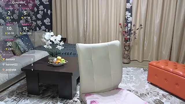 Snapshot of LybovNTV chatting on 03-17-25, 07:26 LybovNTV online show from 03-17-25, 07:26