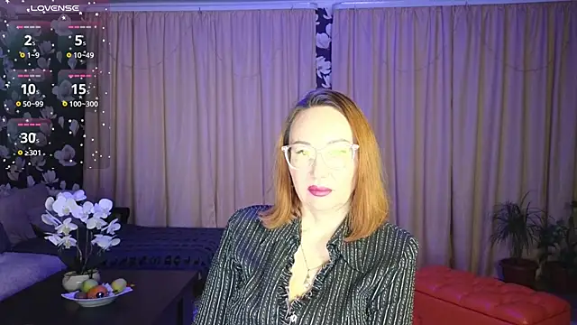 Snapshot of LybovNTV chatting on 03-18-25, 10:26 LybovNTV online show from 03-18-25, 10:26