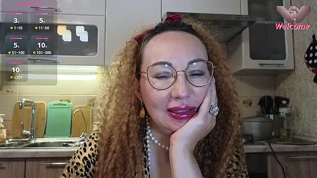 Snapshot of LybovNTV chatting on 05-06-26, 09:42 LybovNTV online show from 05-06-26, 09:42