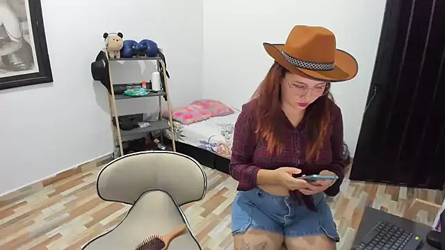  girls on fire  online show from 01-30-25, 11:13