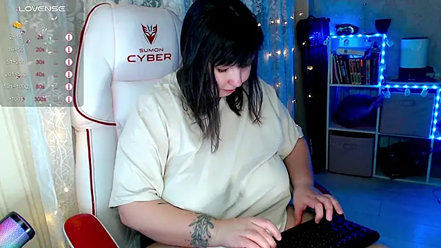 RaideneiX online show from 11-29-25, 02:36