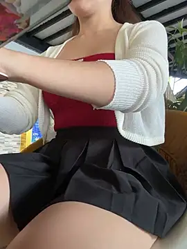 Snapshot of Jessical chatting on 12-25-24, 02:35 Jessical online show from 12-25-24, 02:35