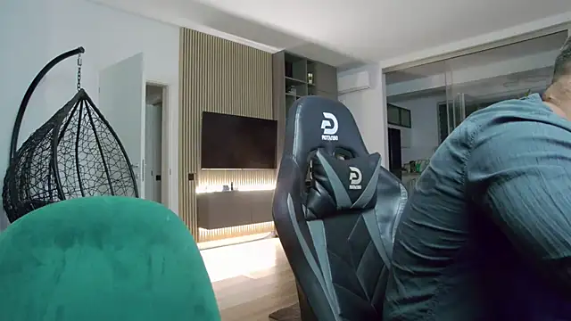 UbbeViking online show from 09-14-25, 07:13