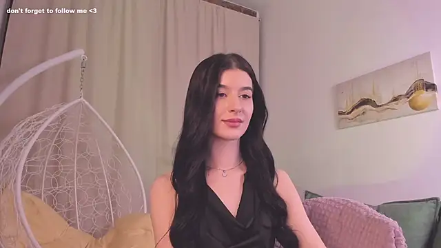 LauraCoy online show from 01-21-25, 02:33