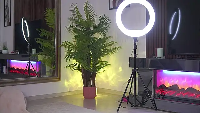 Abbela White online show from 05-14-26, 05:36