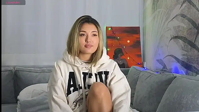 Snapshot of lily__foster chatting on 12-26-24, 04:36 lily foster online show from 12-26-24, 04:36