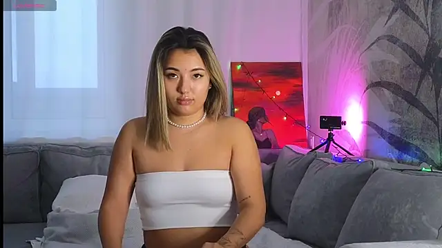 Snapshot of lily__foster chatting on 12-27-24, 06:24 lily foster online show from 12-27-24, 06:24