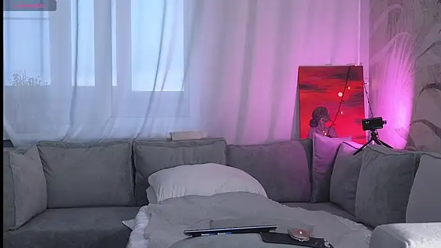 Snapshot of lily__foster chatting on 01-12-25, 06:06 lily foster online show from 01-12-25, 06:06