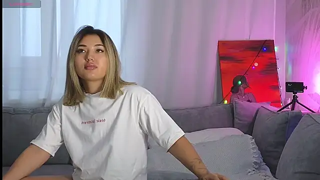 Snapshot of lily__foster chatting on 01-15-25, 06:22 lily foster online show from 01-15-25, 06:22