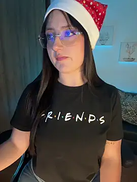 Megan lu2 online show from 12-21-24, 03:14