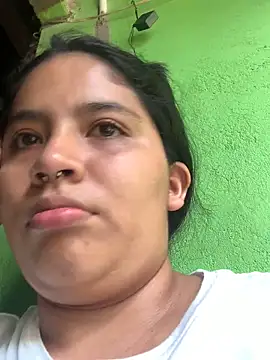 Snapshot of moncerrat_luna chatting on 12-09-24, 08:23 moncerrat luna online show from 12-09-24, 08:23