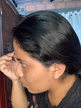 Snapshot of moncerrat_luna chatting on 12-27-24, 09:11 moncerrat luna online show from 12-27-24, 09:11