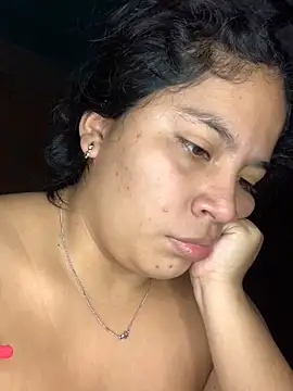 Snapshot of moncerrat_luna chatting on 02-03-25, 12:47 moncerrat luna online show from 02-03-25, 12:47