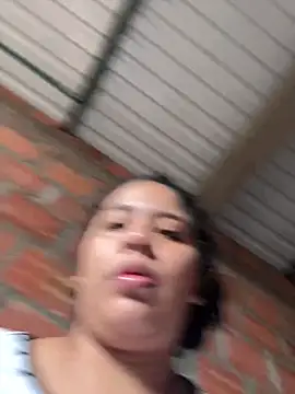 Snapshot of moncerrat_luna chatting on 03-07-25, 01:07 moncerrat luna online show from 03-07-25, 01:07