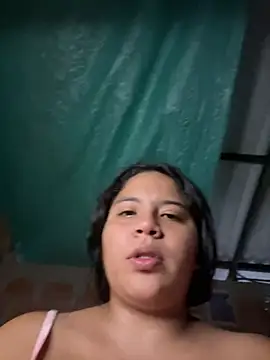 Snapshot of moncerrat_luna chatting on 03-20-25, 10:29 moncerrat luna online show from 03-20-25, 10:29