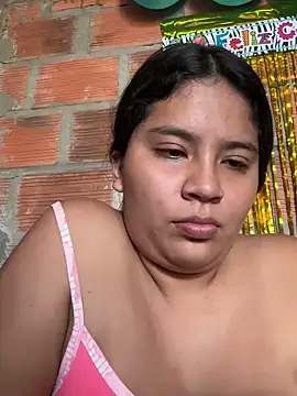 Snapshot of moncerrat_luna chatting on 03-21-25, 02:51 moncerrat luna online show from 03-21-25, 02:51