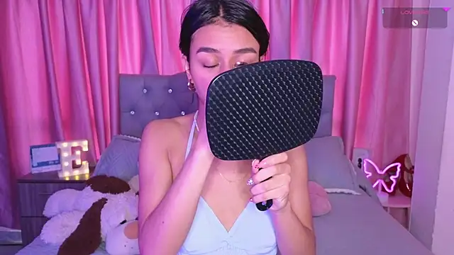 Emiily Scott1 online show from 11-08-25, 02:28