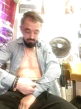 erbod Johnny online show from 12-23-25, 01:03