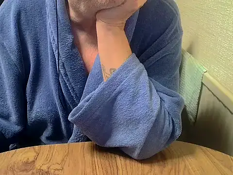 daddyflash online show from 12-01-25, 11:21