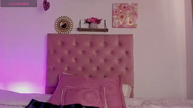 aliice walker  online show from 12-05-24, 06:33