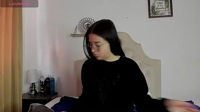 aliice walker  online show from 02-01-25, 01:30