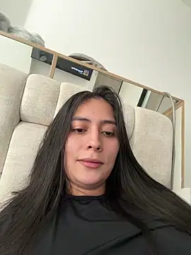 Sophie  Foxxx online show from 04-17-26, 09:18