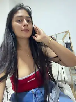 Sophie  Foxxx online show from 04-22-26, 04:30