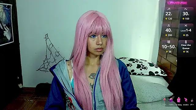 Roxanbunny1 online show from 10-23-25, 09:02