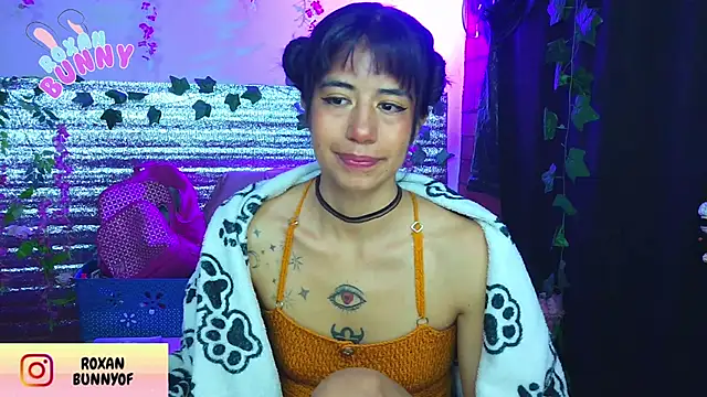Roxanbunny1 online show from 02-07-26, 07:45