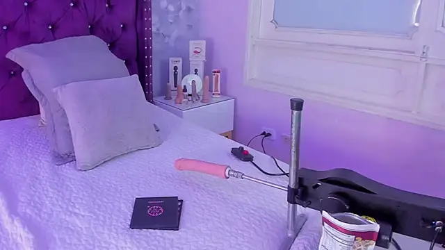 dalila salazar online show from 01-16-25, 03:34